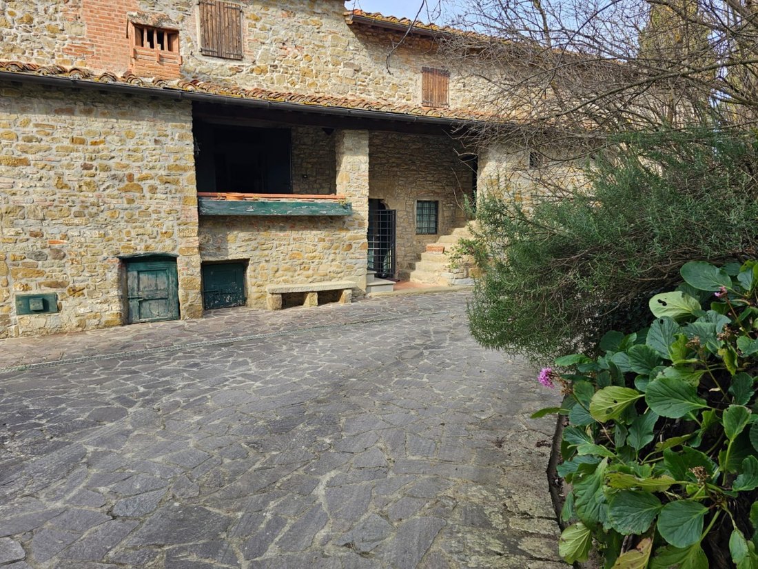 Country House in Pontassieve, Tuscany, Italy 2 - 15768326