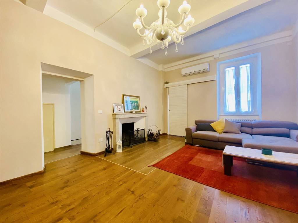 Apartment in Centro Storico, Lucca, Tuscany 2 - 15768591