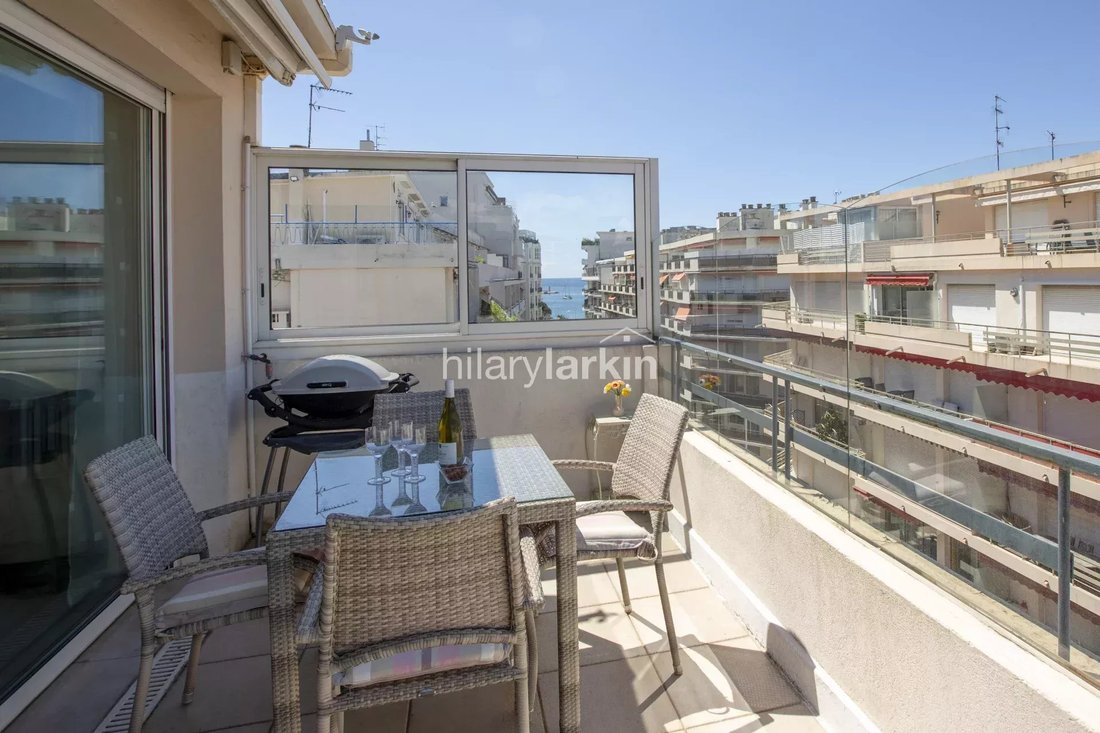 Apartment in Cannes, Provence-Alpes-Côte d'Azur, France 1 - 15768570