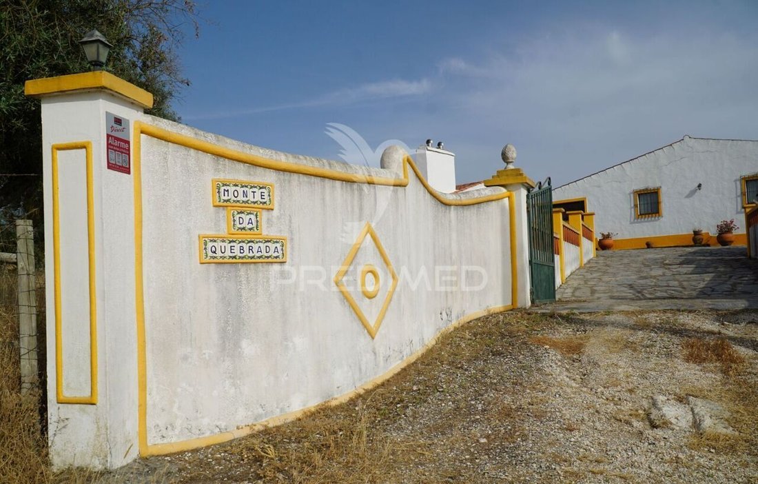 Farm Ranch in Redondo, Évora District, Portugal 2 - 15769144