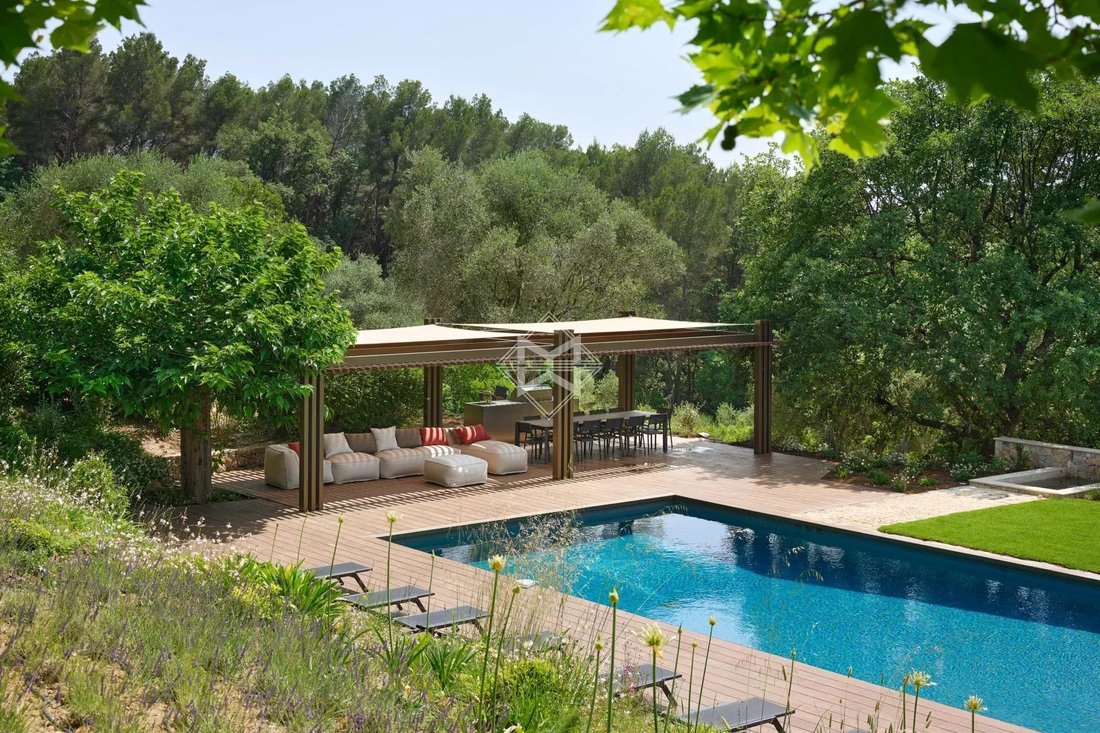 Villa in Mougins, Provence-Alpes-Côte d'Azur, France 4 - 15769224