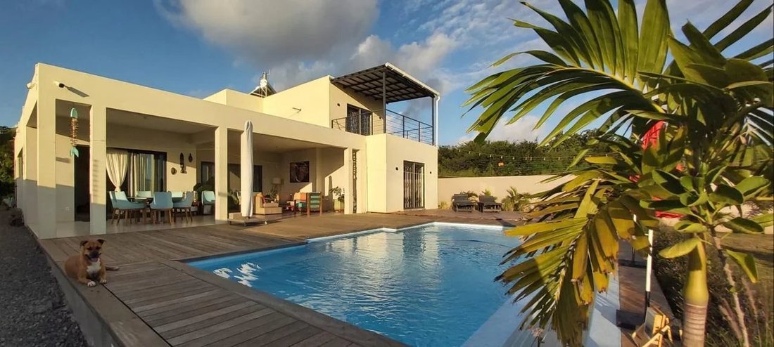 House in Grand Baie, Rivière du Rempart District, Mauritius 1 - 15769196