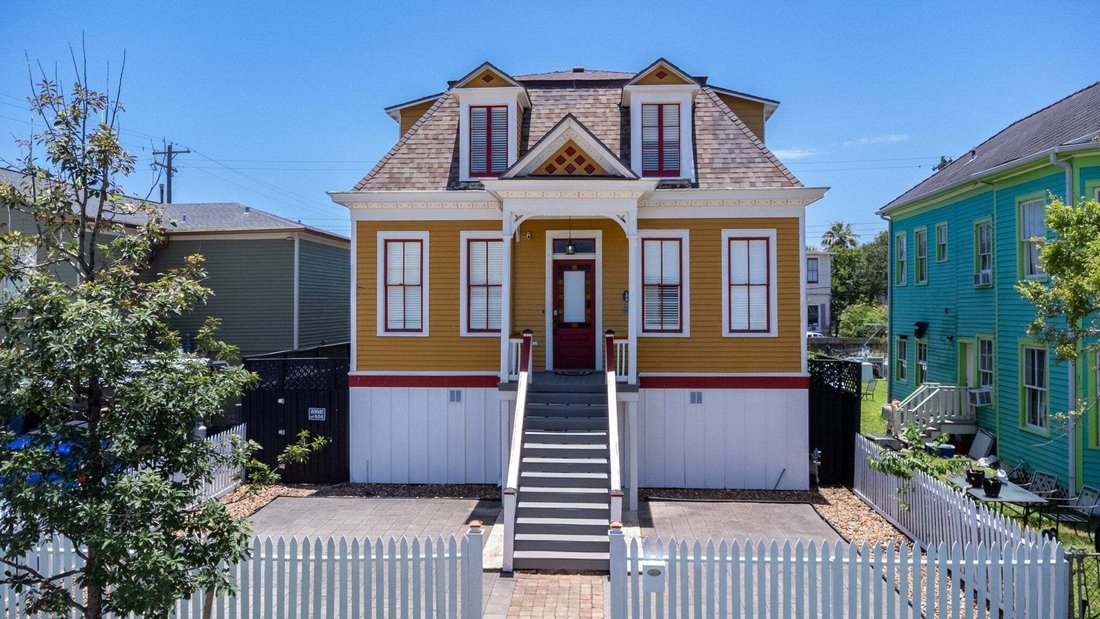 House in Galveston, TX, United States 2 - 15769351