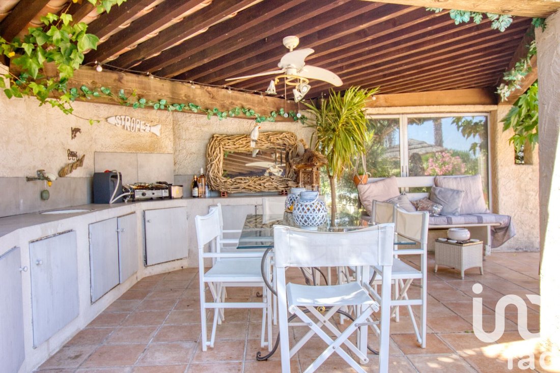Casa en Sainte-Maxime, Provenza-Alpes-Costa Azul, Francia 5 - 15772049