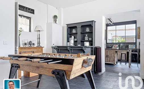 Sale Manor 735 M² 17 Rooms