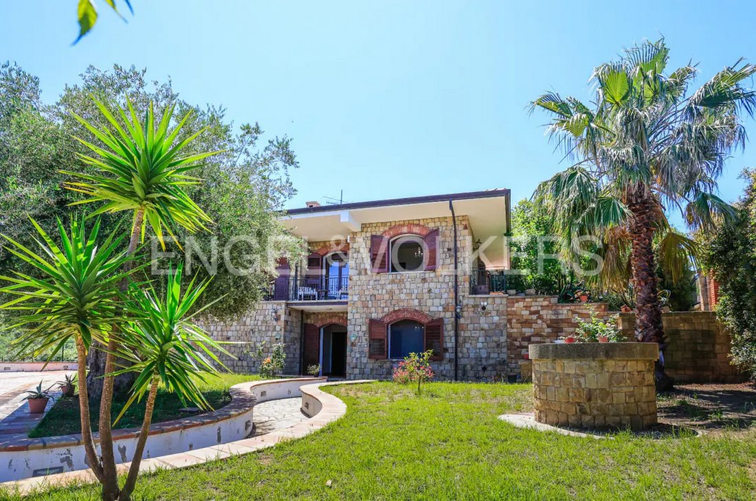 Villa in Capo d'Orlando, Sicily, Italy 1 - 15769556