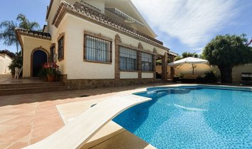 Chalet in Guadalmina Alta, San Pedro de Alcantara, Spain 2