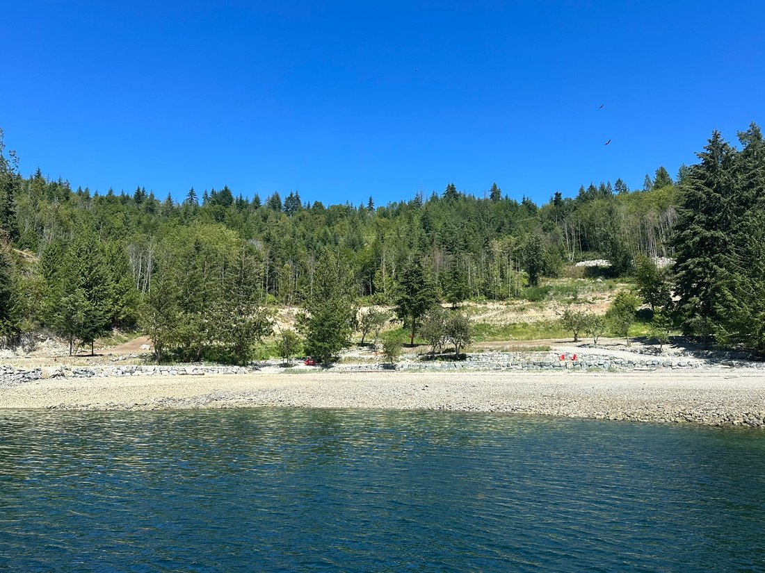 Land in Desolation Sound, British Columbia, Canada 3 - 15771362