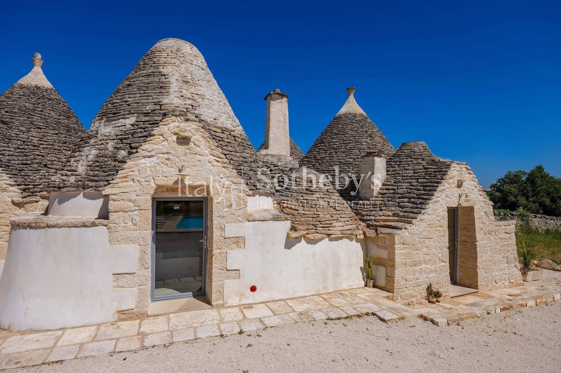 House in Paretone - Zone I - Village of the Child, Martina Franca, Apulia 2 - 15769728
