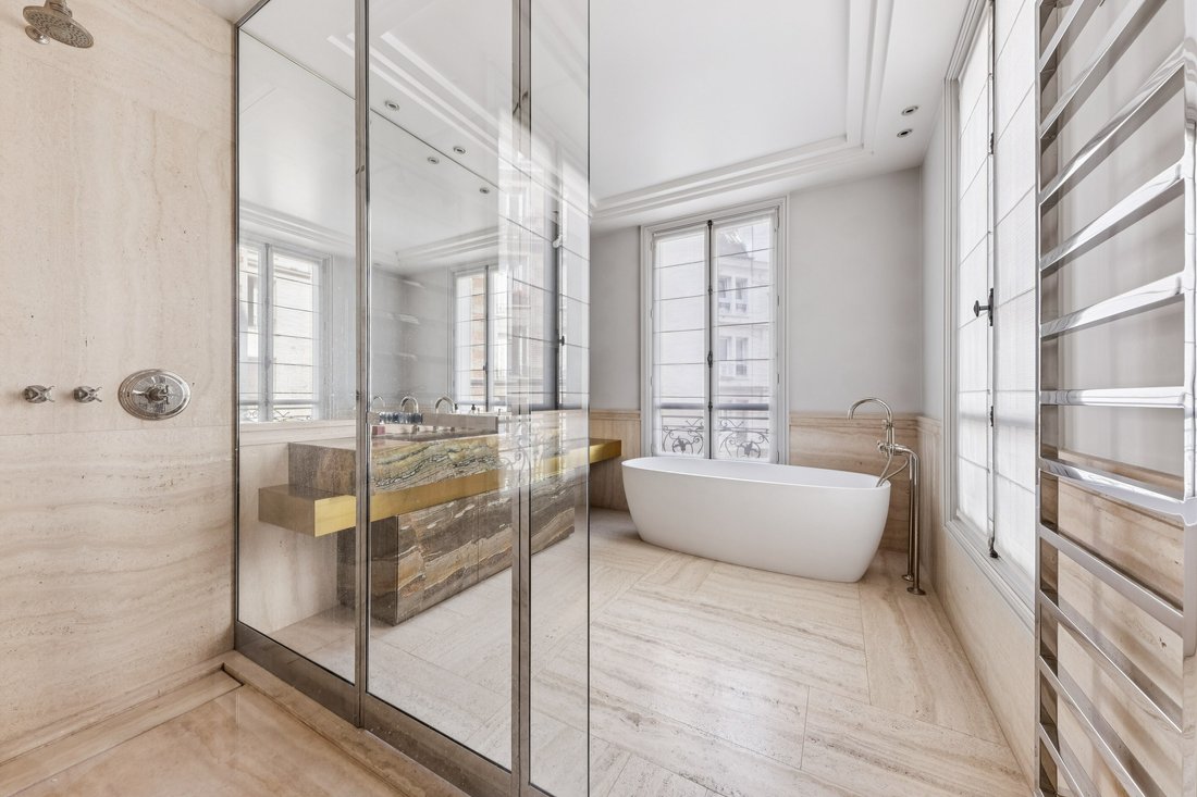 House in Paris, Île-de-France, France 5 - 15769713