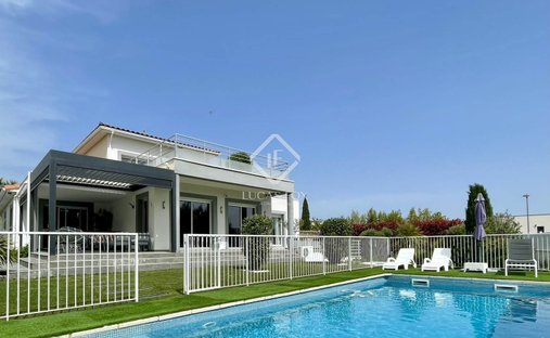 House in Juvignac, Occitanie, France 1