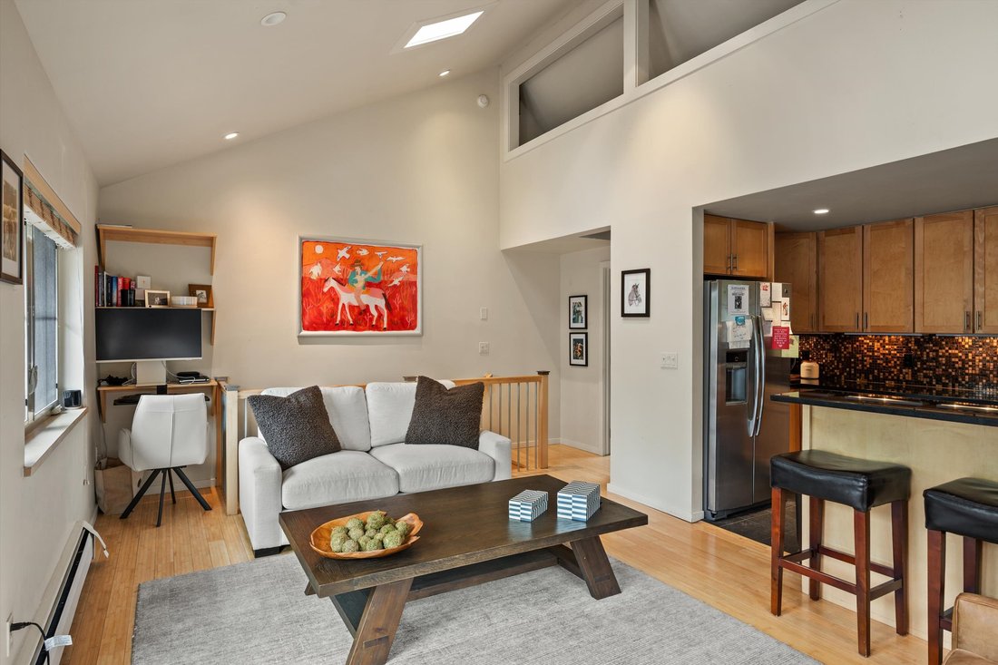 Apartment in Aspen, Colorado, United States 5 - 15769866