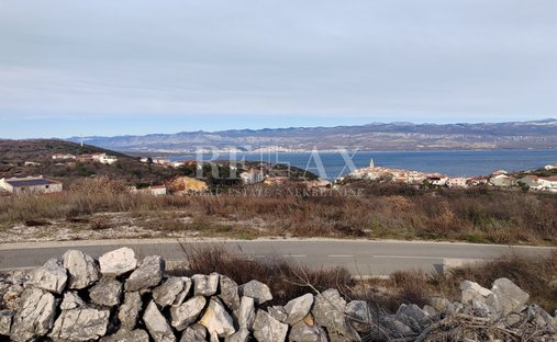 Land in Vrbnik, Primorje-Gorski Kotar County, Croatia 1