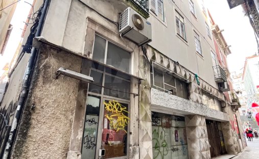 Apartment in Coimbra (Se Nova, Santa Cruz, Almedina e Sao Bartolomeu), Coimbra District, Portugal 1