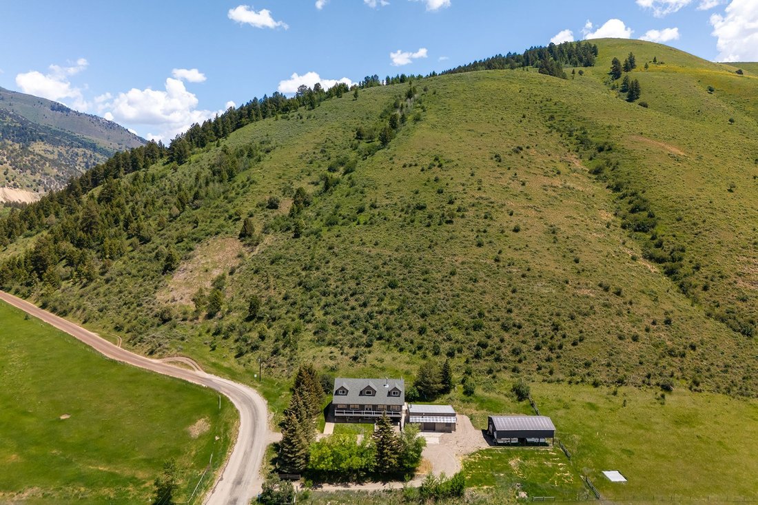House in Afton, Wyoming, United States 3 - 15770353