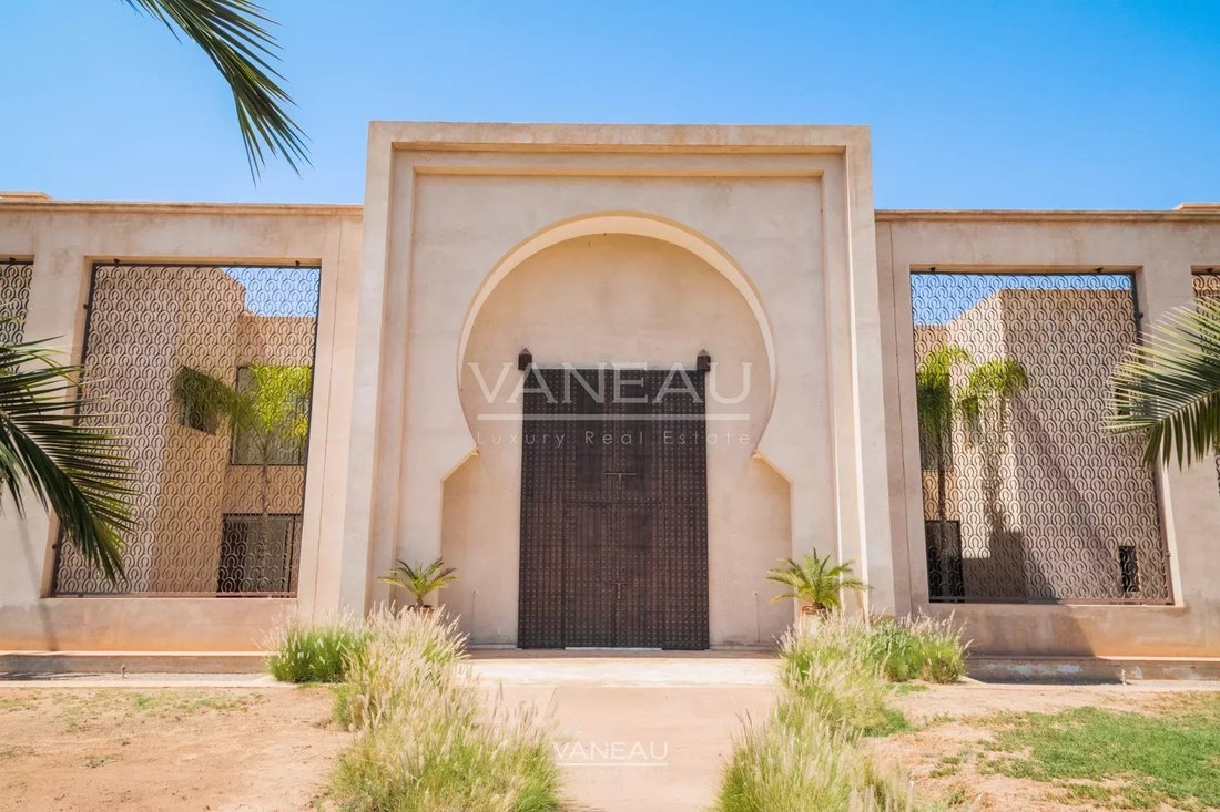 Villa in Annakhil, Marrakesh-Safi, Morocco 3 - 13780797