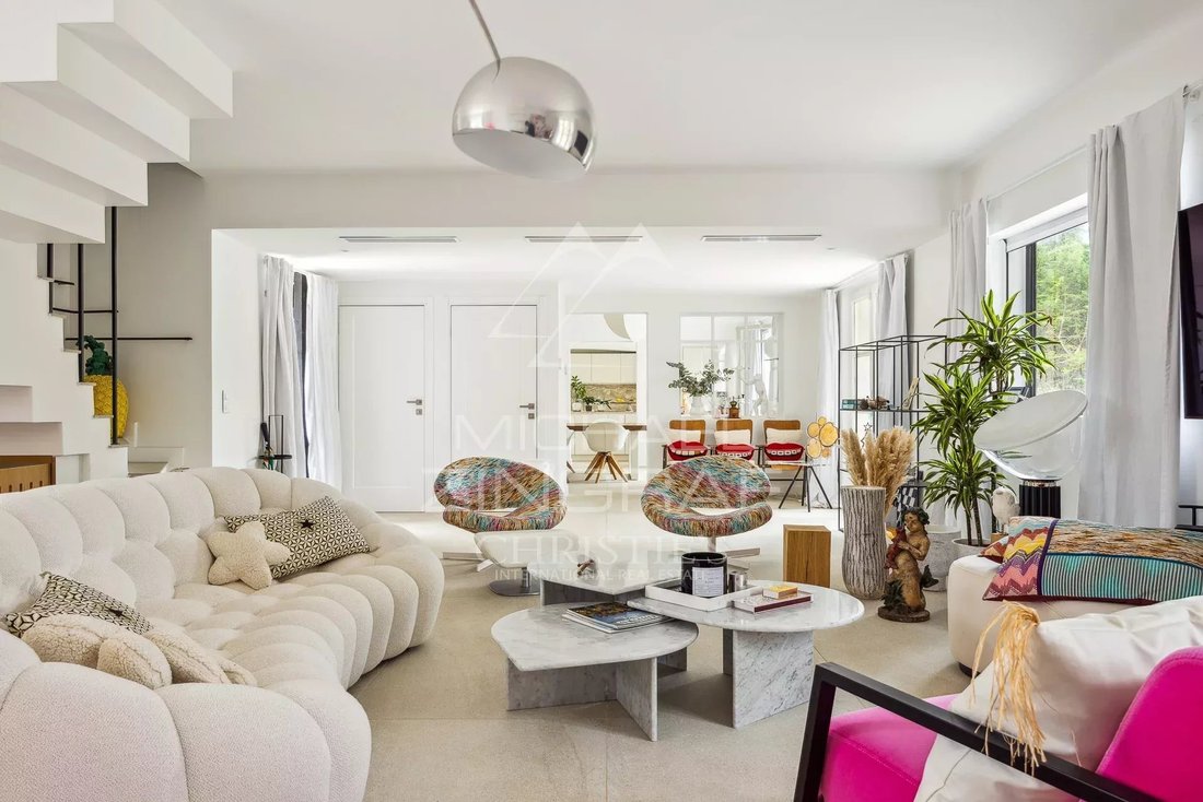 Villa in Valbonne, Provence-Alpes-Côte d'Azur, France 4 - 15770362