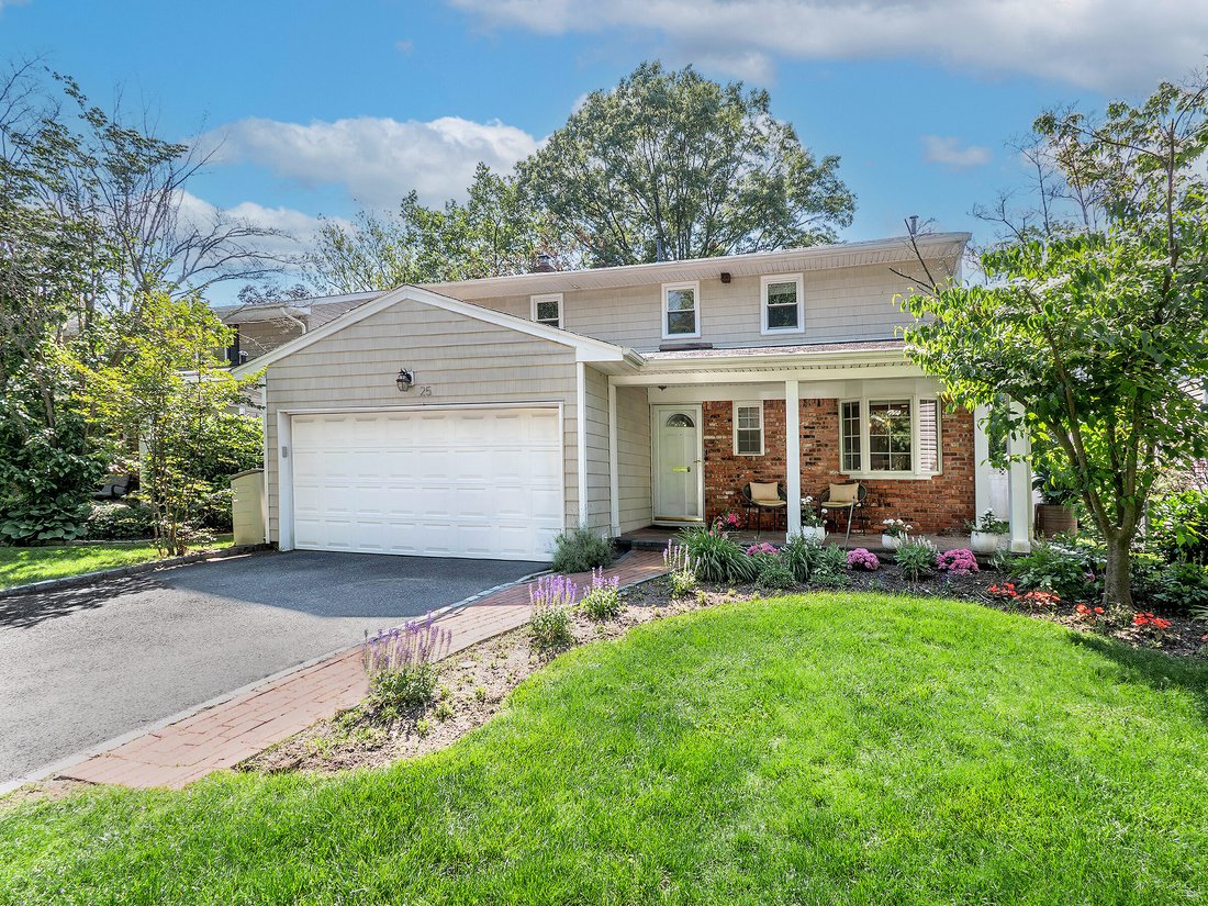 House in Port Washington, New York, United States 1 - 15769981