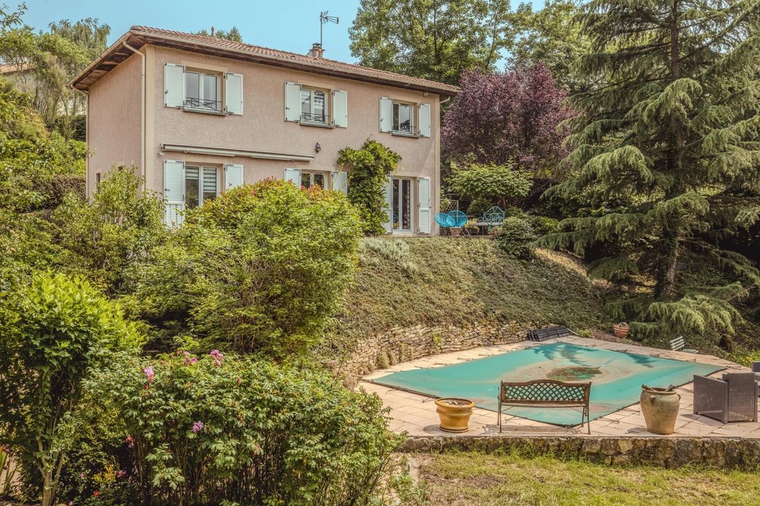 Villa en Dardilly, Auvernia-Ródano-Alpes, Francia 1 - 15771562
