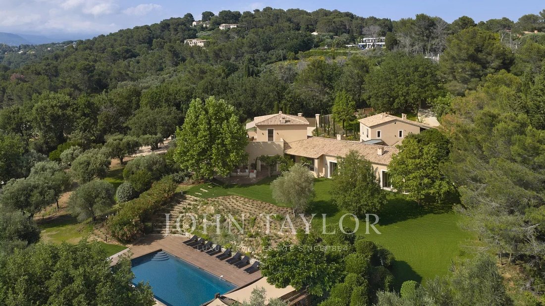 Villa in Les Indes les-Groulles, Mouans-Sartoux, France 1 - 15770686