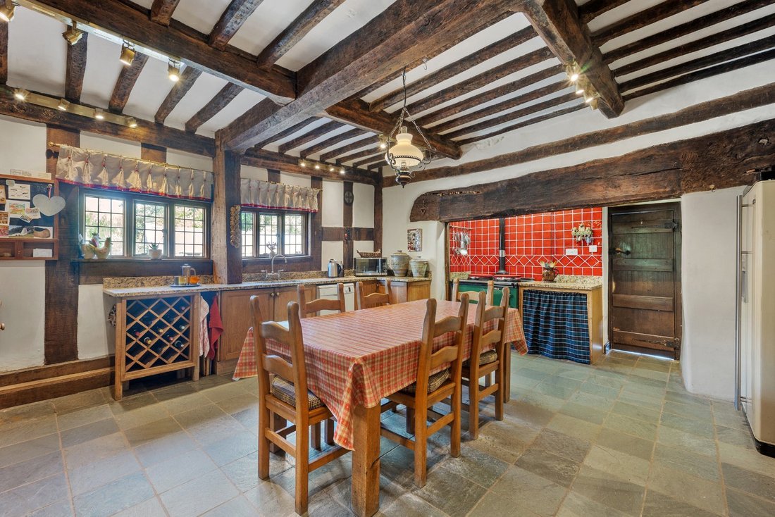 House in Llangynhafal, Wales 3 - 15770744