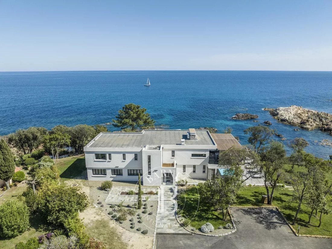 Villa in Sari-Solenzara, Corsica, France 5 - 12953627