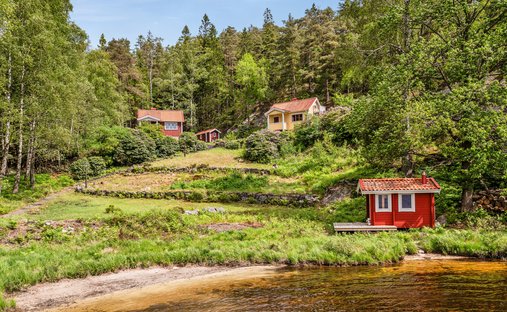 House in Råda Östra, Västra Götaland County, Sweden 1