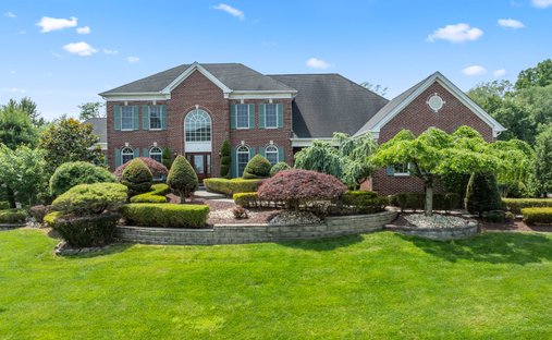 House in Marlboro Township, New Jersey, United States 1