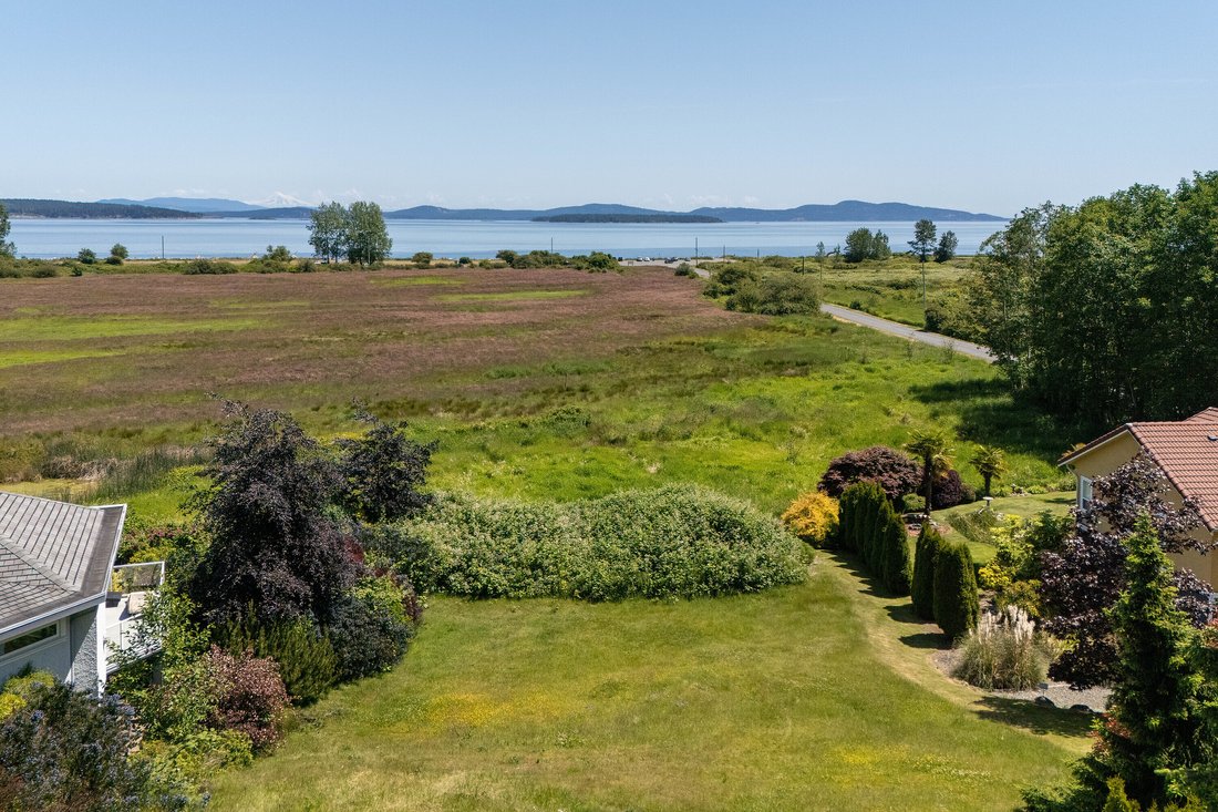 Land in Saanichton, British Columbia, Canada 2 - 15772206