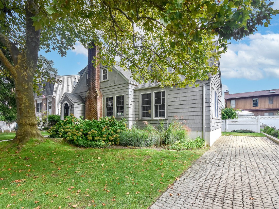 Apartment in Port Washington, New York, United States 1 - 15772798
