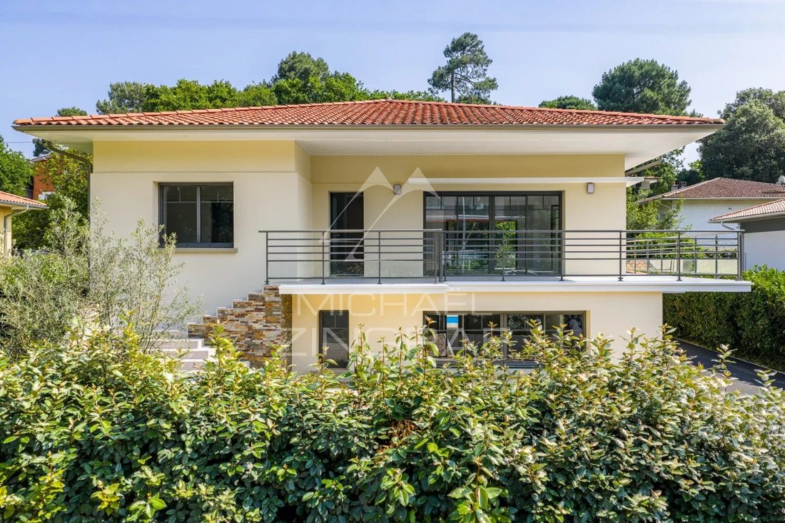 Villa in Pereire-Ville-d'Hiver, Arcachon, France 1 - 15770755