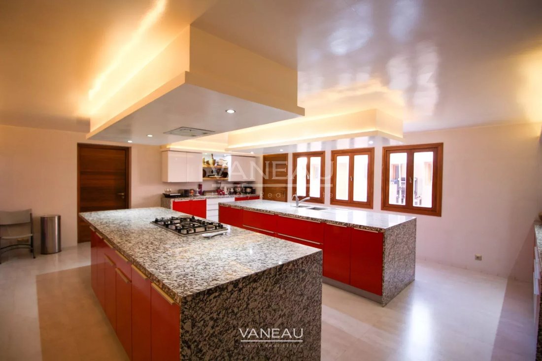 Villa in Lahebichate, Marrakesh-Safi, Morocco 4 - 13781667