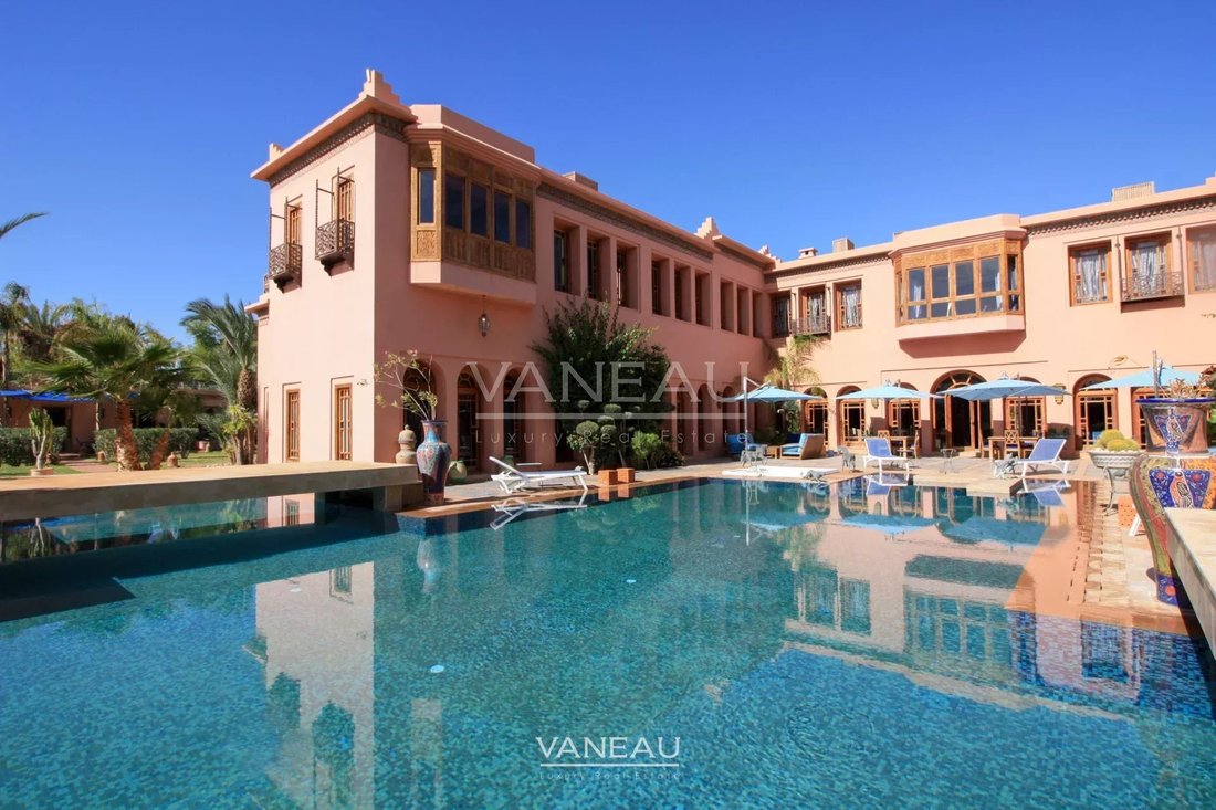 Villa in Lahebichate, Marrakesh-Safi, Morocco 5 - 13781763