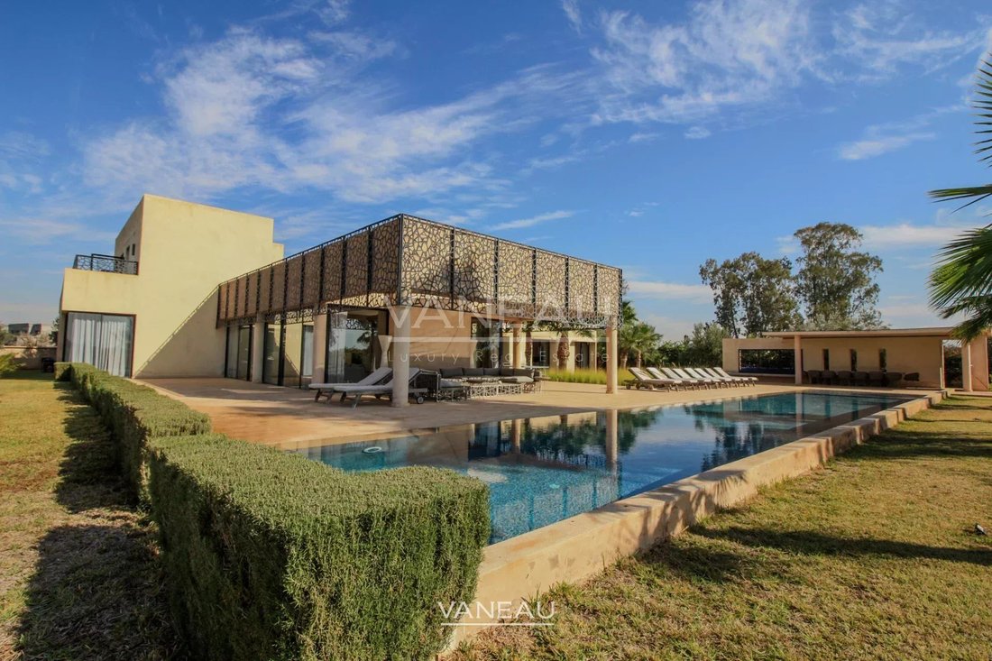 Villa in Annakhil, Marrakesh-Safi, Morocco 1 - 13782239