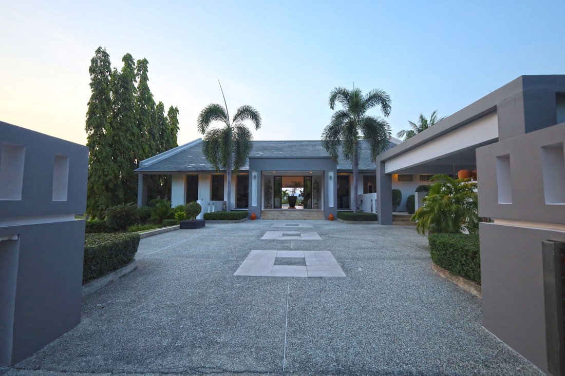 House in Cha-am, Phetchaburi, Thailand 1 - 15773402