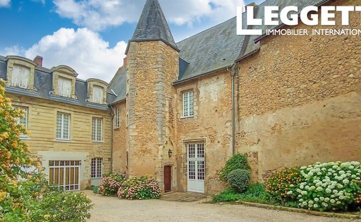 Chateau Château In Deux Sèvres