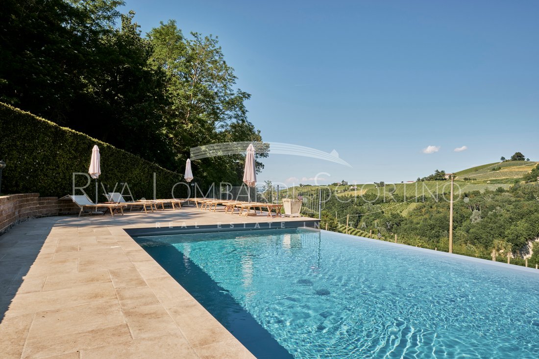 Estate in Cassinasco, Piedmont, Italy 3 - 15774044