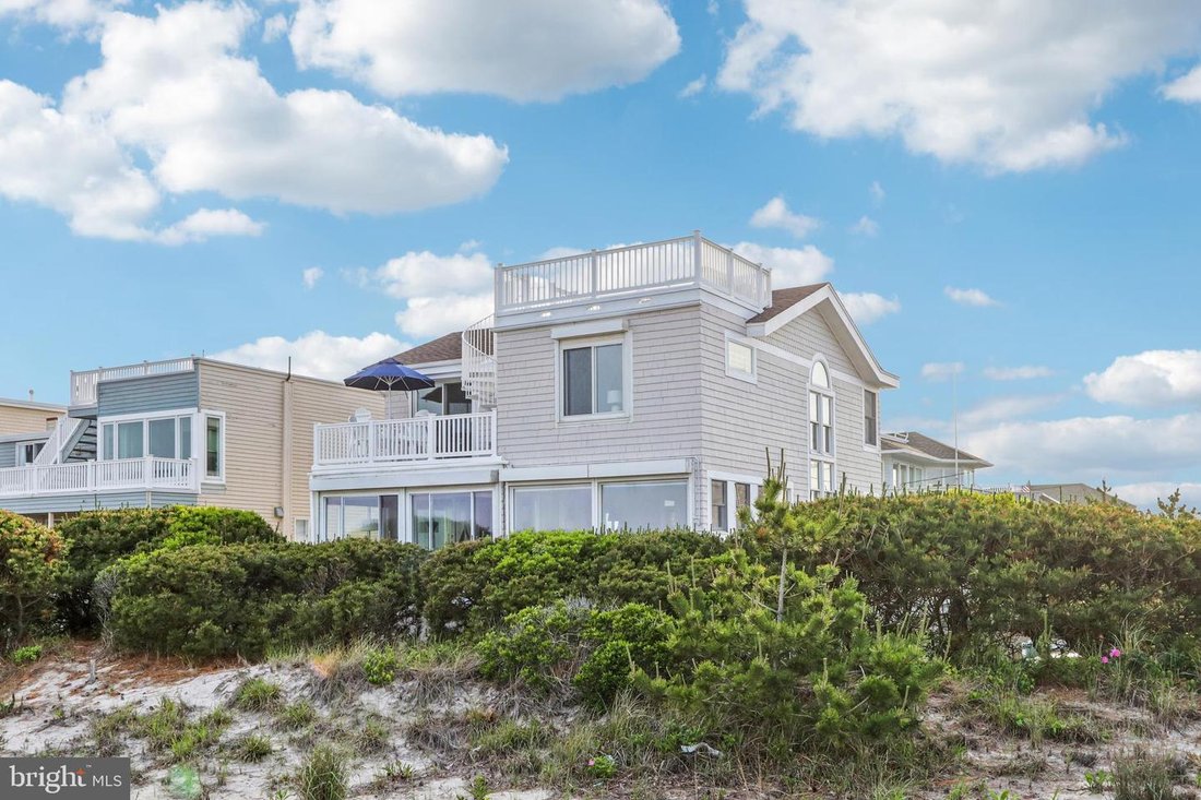 House in Ship Bottom, New Jersey, United States 3 - 15766903