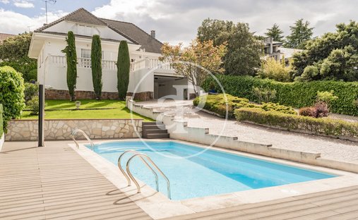 Villa in La Navata, Galapagar, Community of Madrid 1