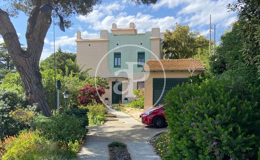 Villa in Sarrià-Sant Gervasi, Barcelona, Spain 1