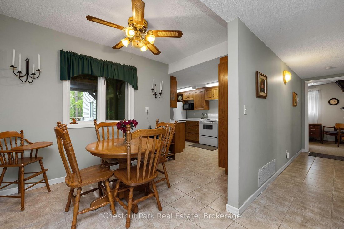 House in Baysville, Ontario, Canada 5 - 15773776