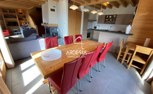 Haus in Saint-François-Longchamp, Auvergne-Rhone-Alpen, Frankreich 1