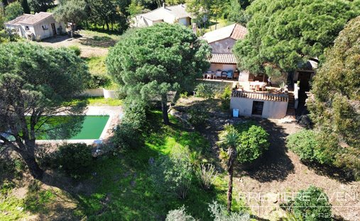 Villa a Grimaud, Provenza-Alpi-Costa Azzurra, Francia 1
