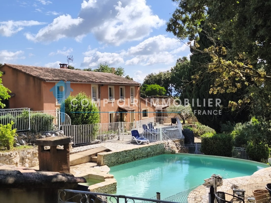 La Ferme des Rêves – A Secluded Provençal Sanctuary with Infinity Skies