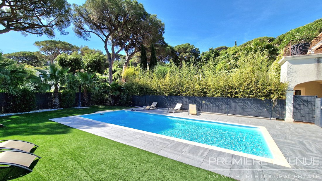 Villa in Nartelle-Noyer-Bellevue-bd des Sardinaux, Sainte-Maxime, France 4 - 15774930