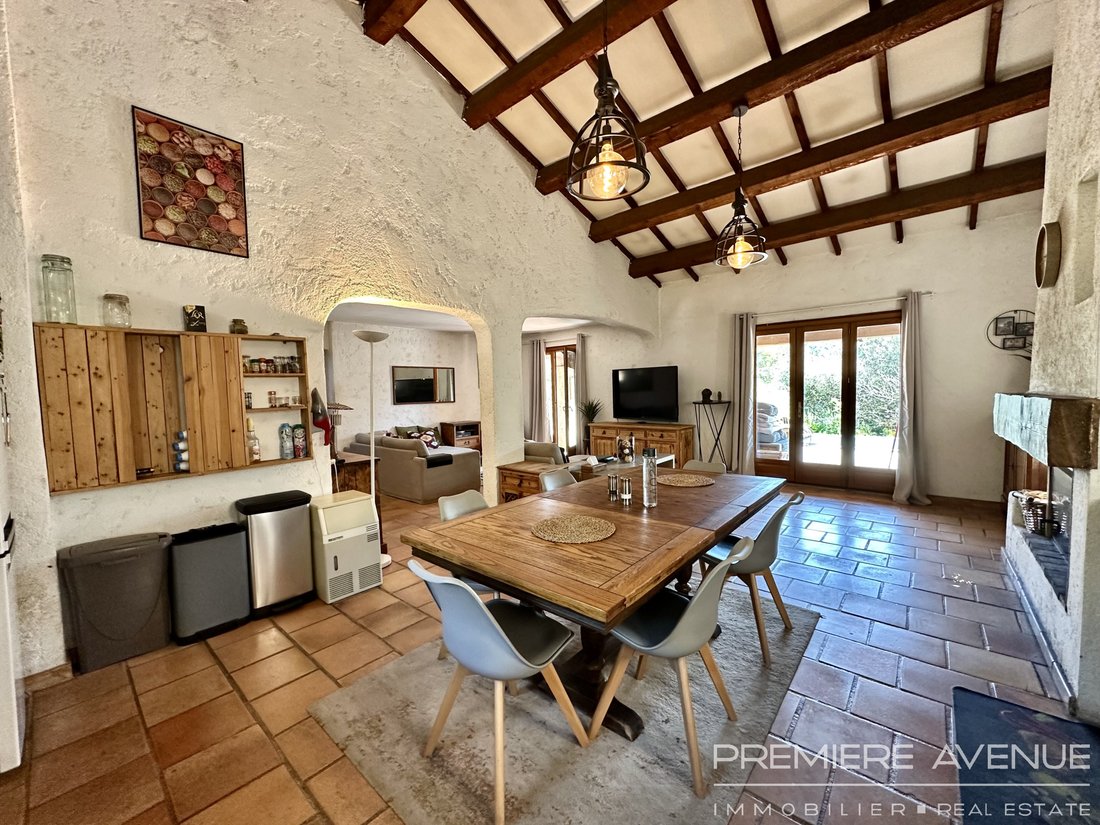 Villa in Gassin, Provence-Alpes-Côte d'Azur, France 5 - 15774847