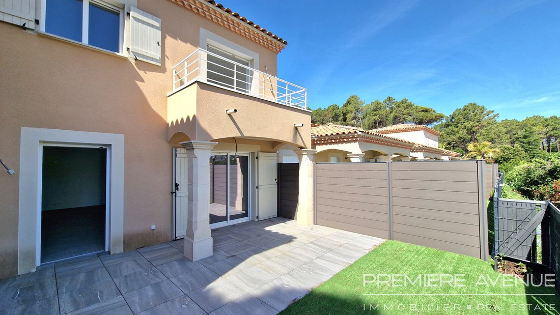 Villa in Nartelle-Noyer-Bellevue-bd des Sardinaux, Sainte-Maxime, France 2 - 15774930