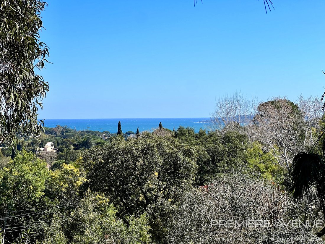 Villa in Grimaud, Provence-Alpes-Côte d'Azur, France 4 - 15774835