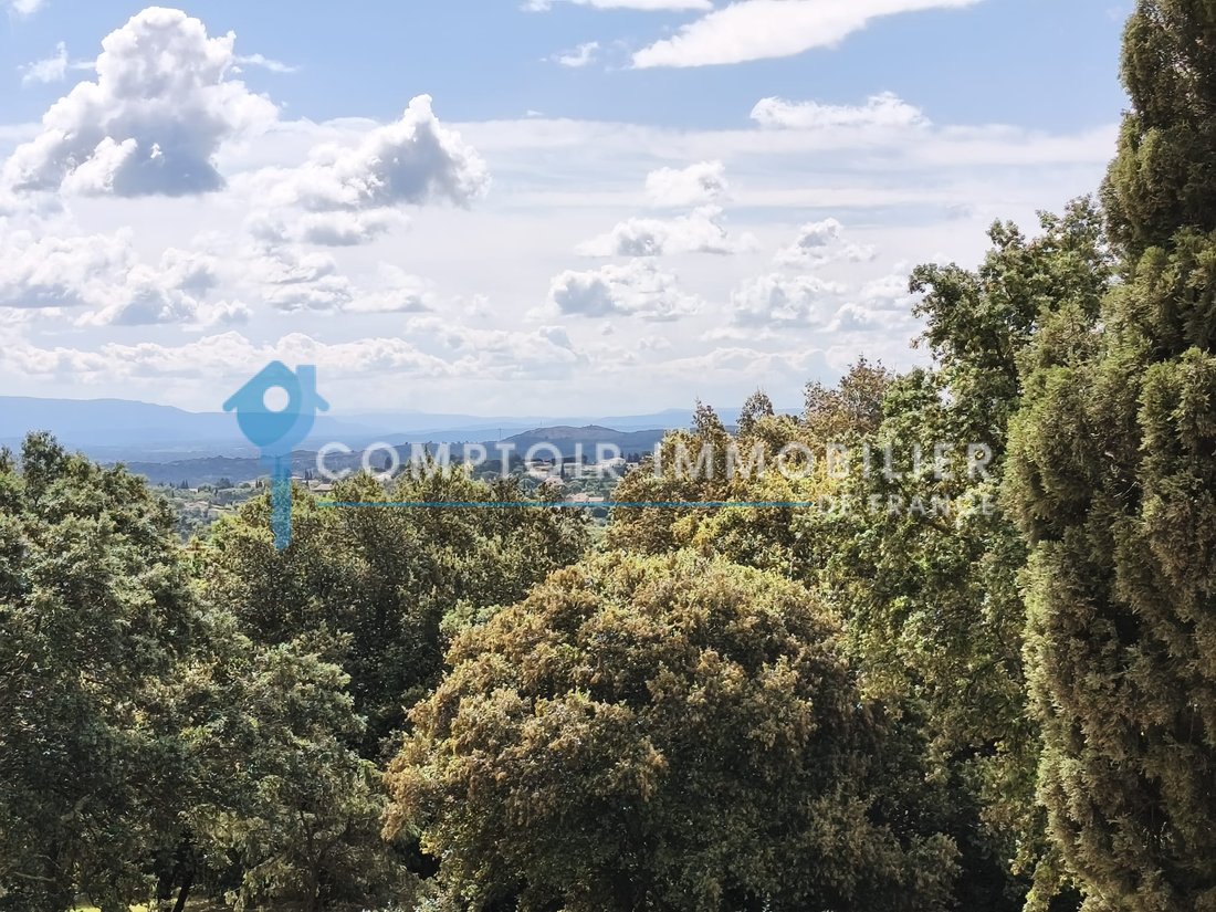 La Ferme des Rêves – A Secluded Provençal Sanctuary with Infinity Skies