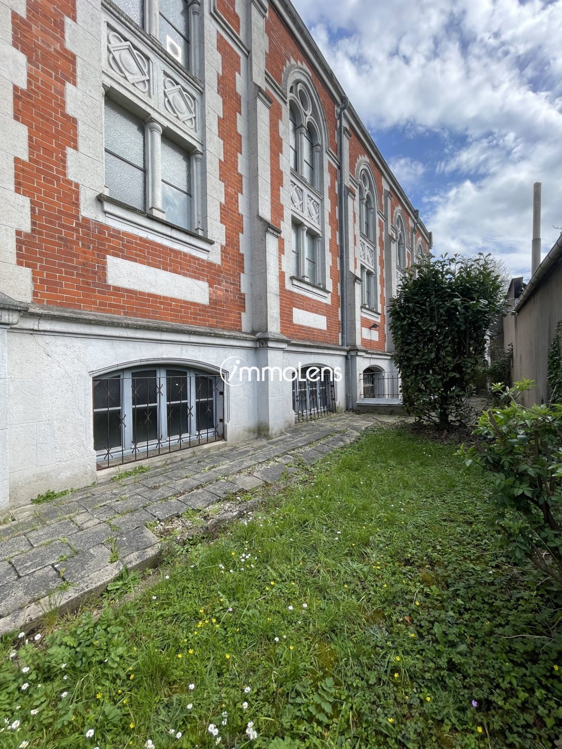 Estate in Lens, Hauts-de-France, France 5 - 15774724